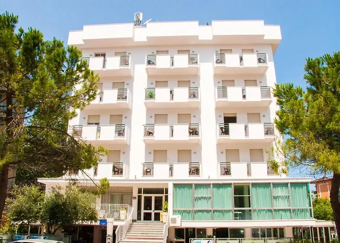 Hotel Raffaello Cesenatico